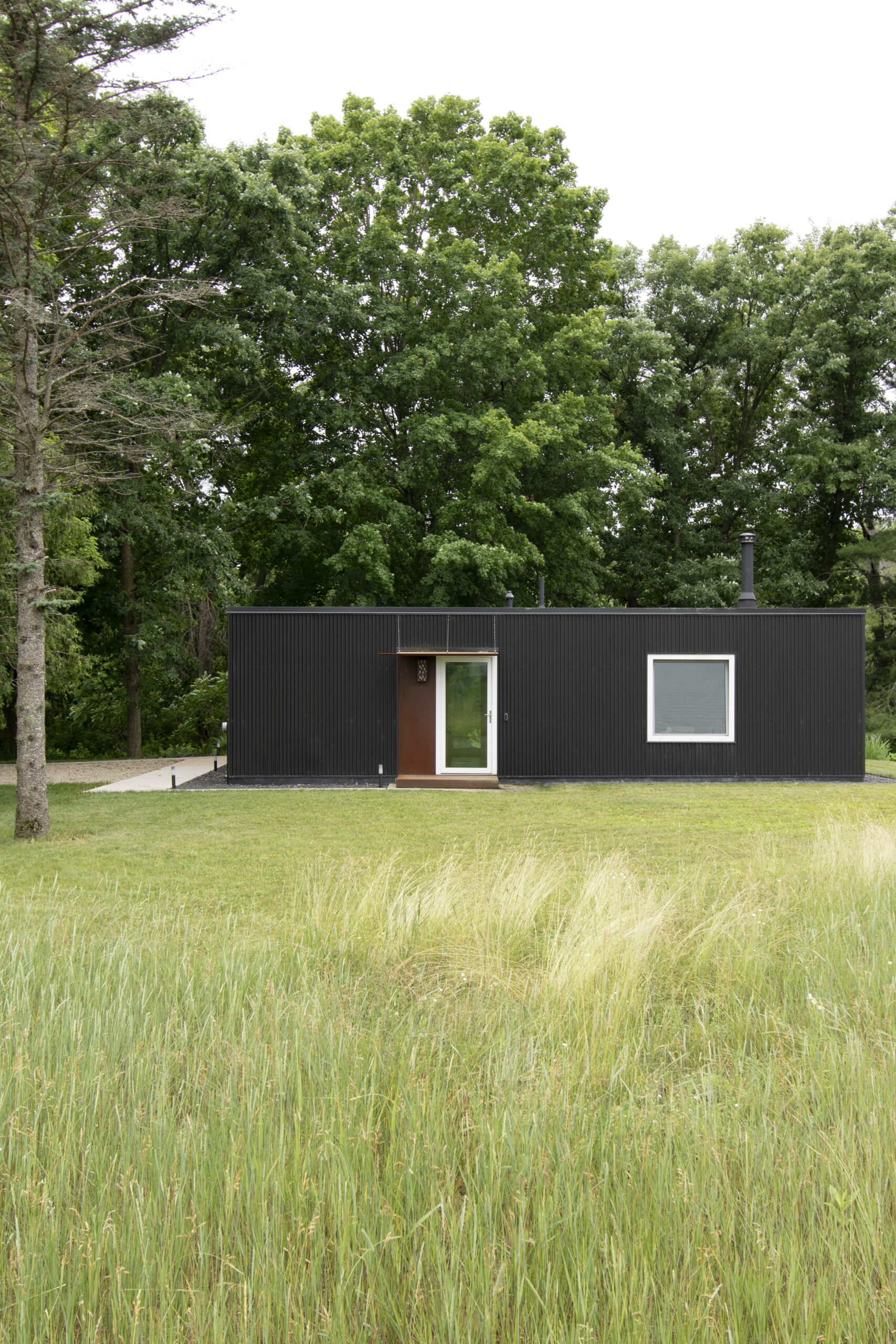 Little Wolf weeHouse by Alchemy Architects — image 3