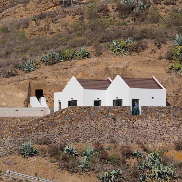 Gloci House by Gloci — image 2