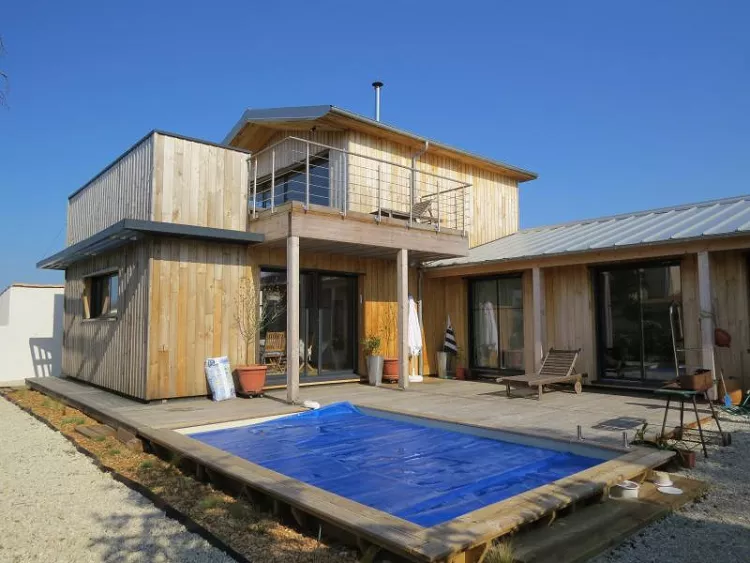 Maison hors d'eau hors d'air by ID Maison Bois — image 1