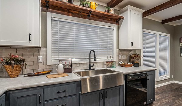 Keystone - The Horizon 56 KH30563Z by Palm Harbor Homes — image 4