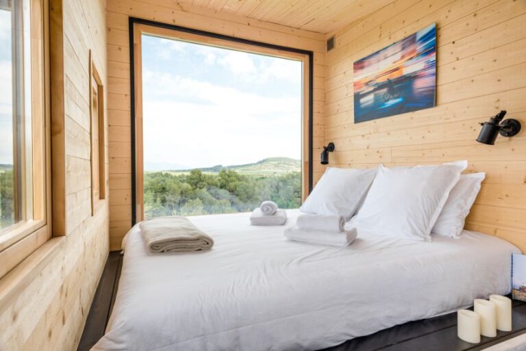 Serena Essential by Serena House — image 5