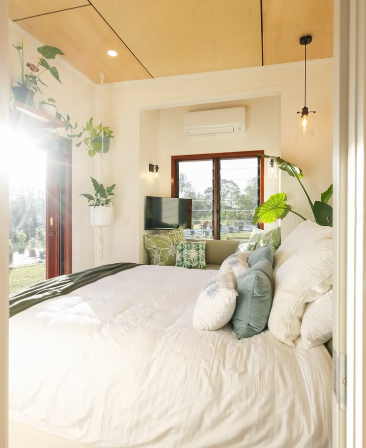 Tiny House Nomad by Tinyhouse-Specialist — image 4