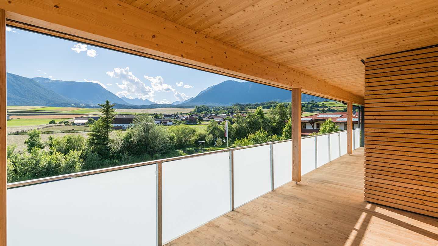 Tiroler Kombihaus de Tiroler Holzhaus — imagen 4