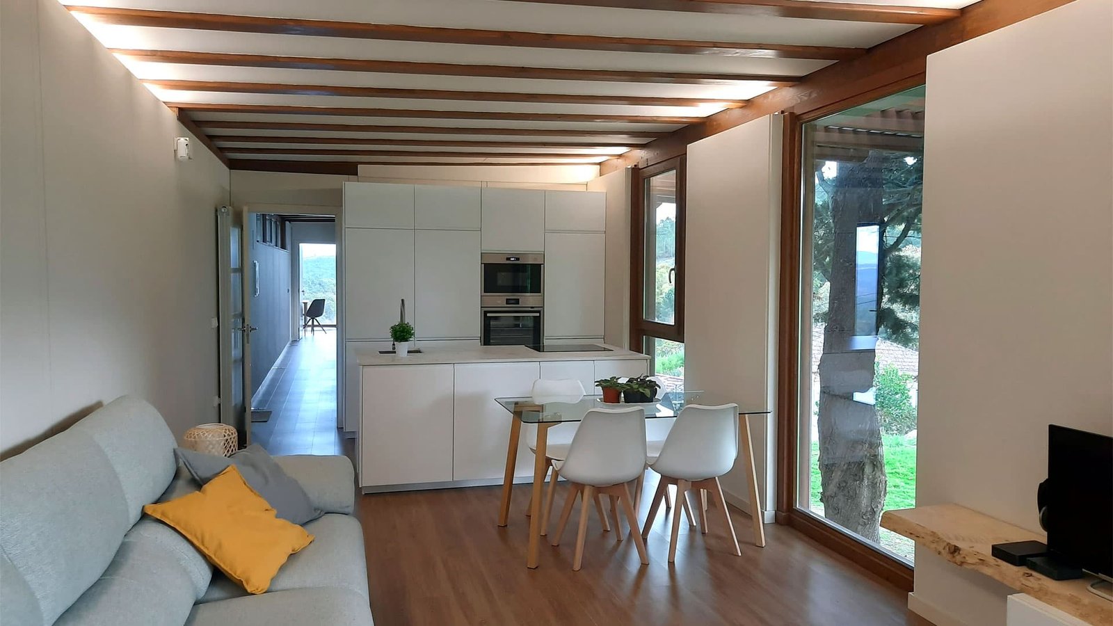 Ubuild House by Ubuild — image 2